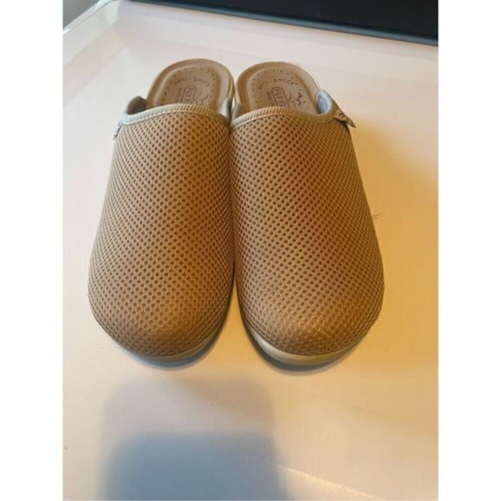Fly Flot Mesh Beige Clogs